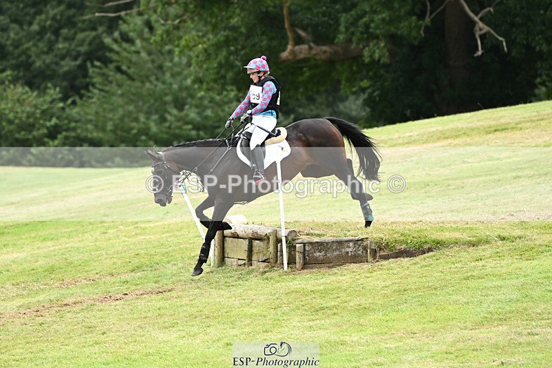 240825X-172922-37536 - 80cm XC 16.30 to 17.30