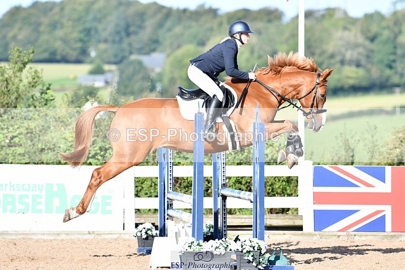 240913A-093902-02976 - Cls 20 Snr British Novice and 90cm Open