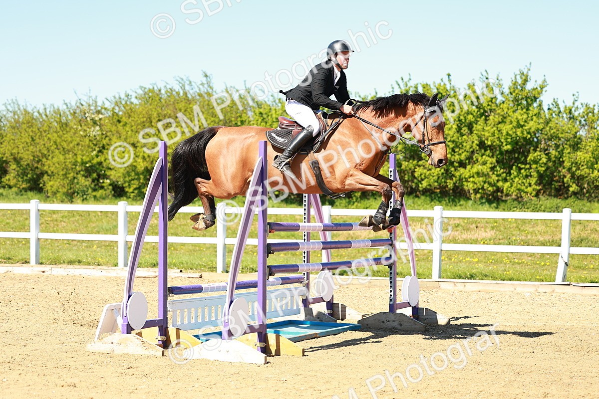 SBM_001692 - Class 5 - Senior Foxhunter - 1.20m