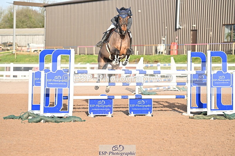 231209A-134956-01951 - Cls 15 National 1.30m & 1.40m