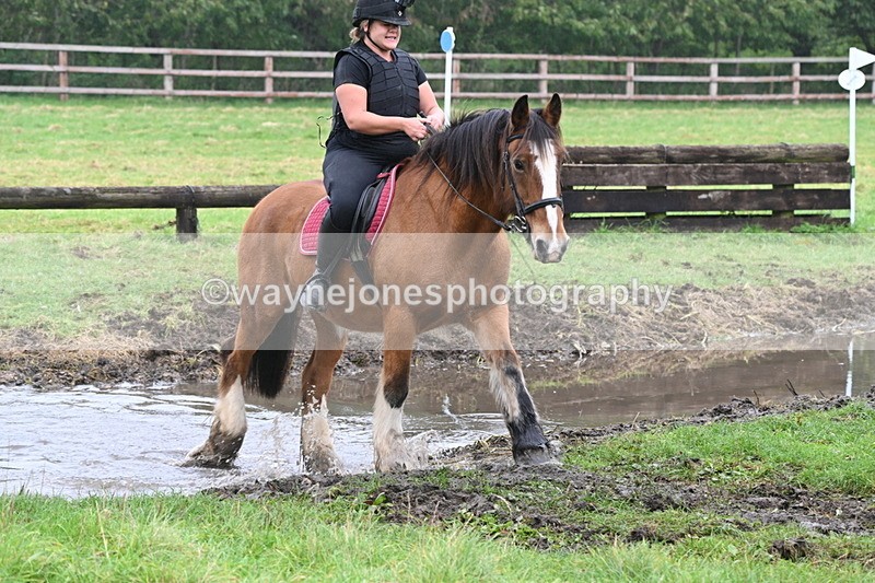 WJ6_9503 - Time at Photographer 14:46 to 14:57