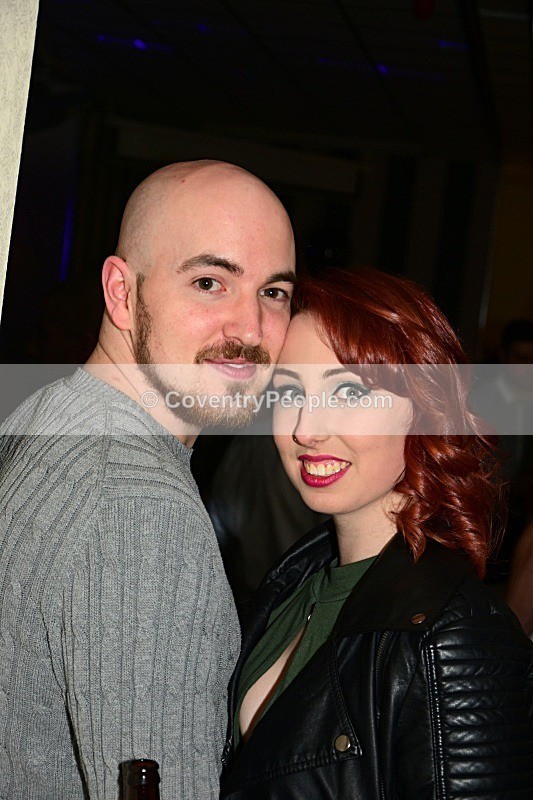 Dmy-775 - Dan and Amy
