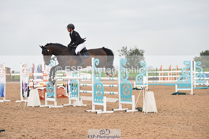 230916A-104304-03885 - Cls 14 Snr Foxhunter