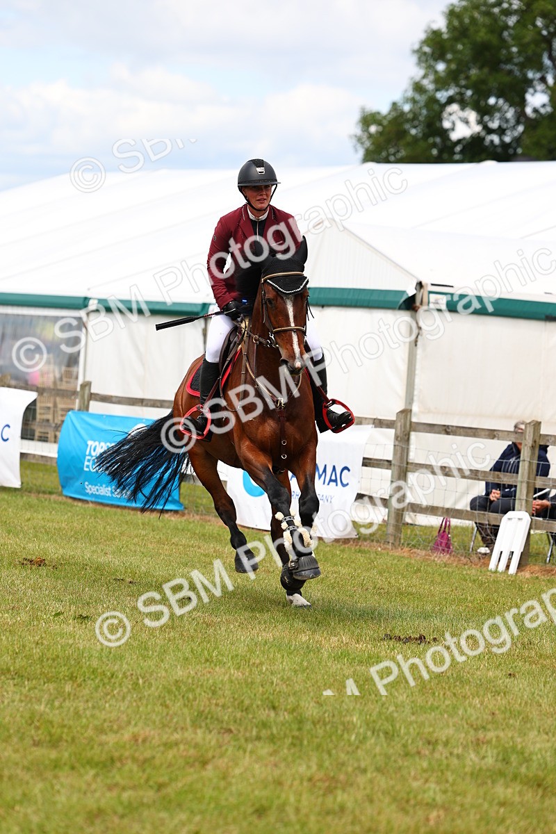 SBM_15782 - Class 207 - Senior 1.15m Open