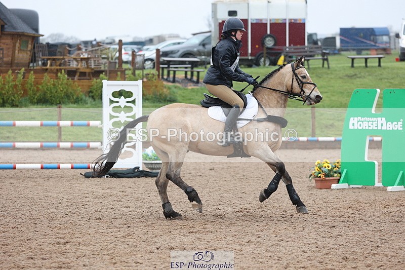 250418-142649-04876 - 169-Chloe.Dunn-TOWERHILL.SHAMIE