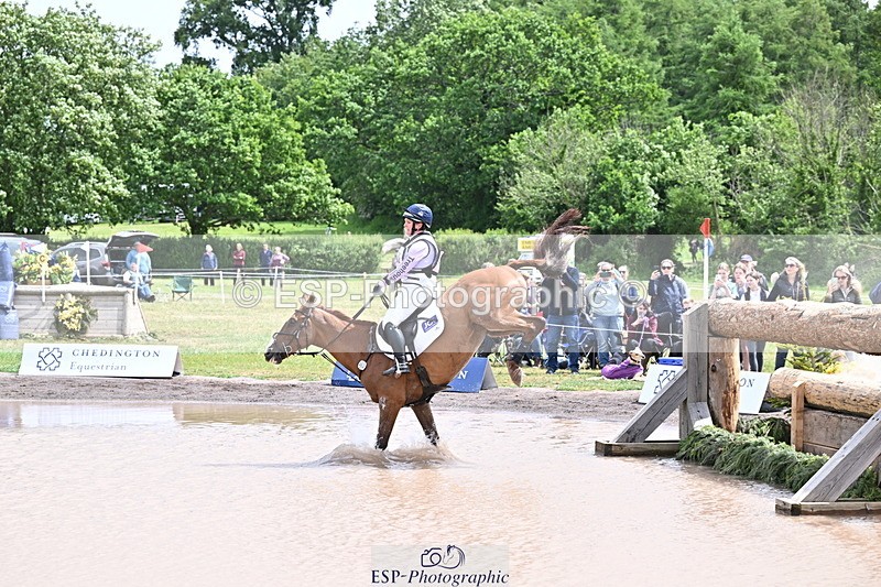 250525A-133737-16285 - D-462-Gemma.Stevens-CHILLI.KING