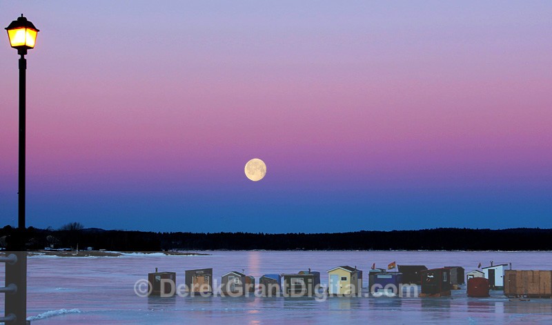 Iced Twilight - Sunset/Moonrise