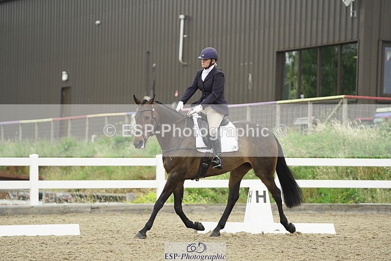 230708A-105232-00753 - Novice 30