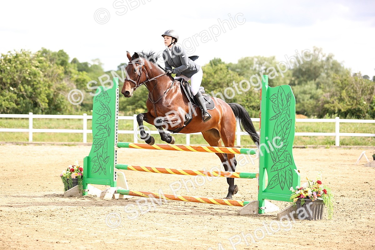 SBM_006215 - Class 16 - Senior British Novice - 90cm