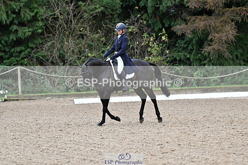 251022A-151427-00499 - B-110-Lizi.Popham