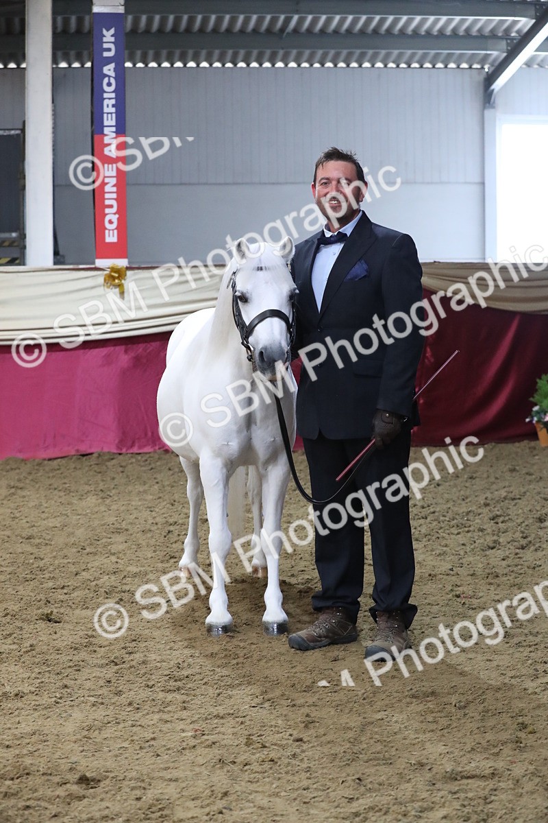 SBM_15396 - Class 501 M&M IH Supreme Final