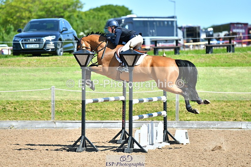 230526A-111252-01469 - Cls 2 Newcomers