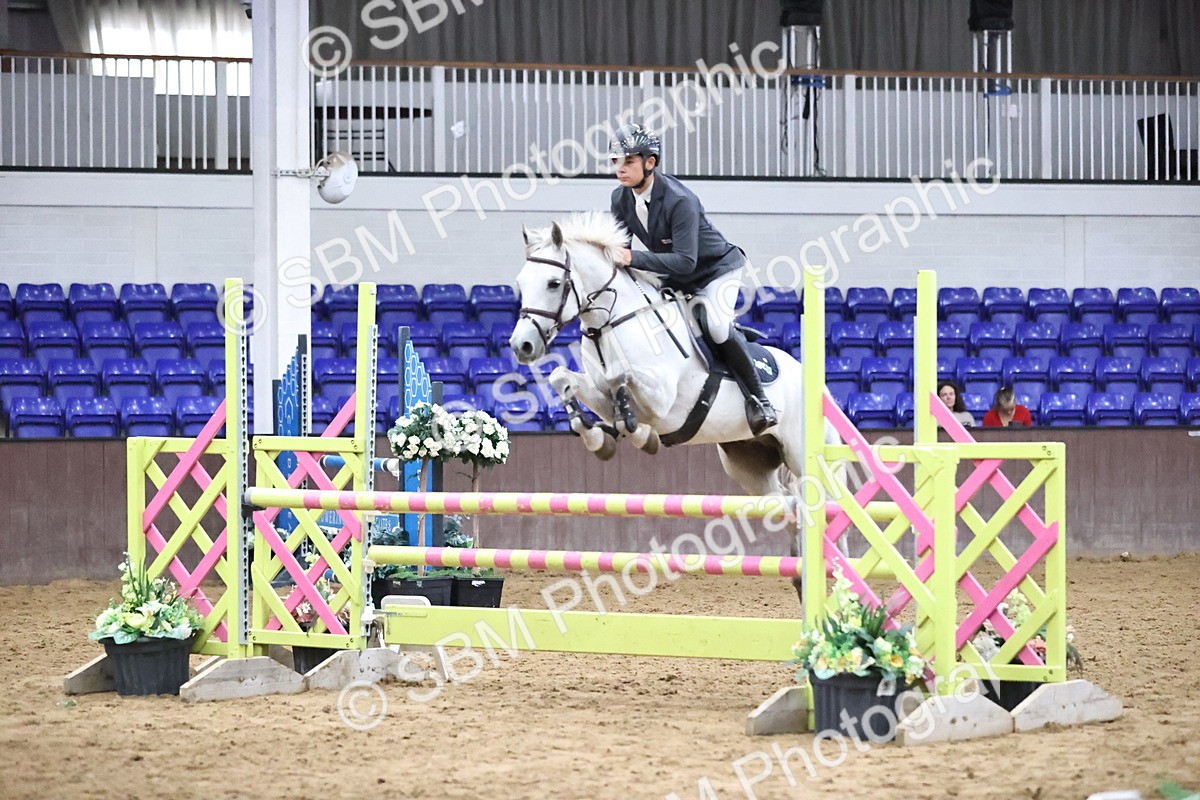 SBM_001262 - Class 5 - Blue Chip Pony Newcomers 1.00m Open