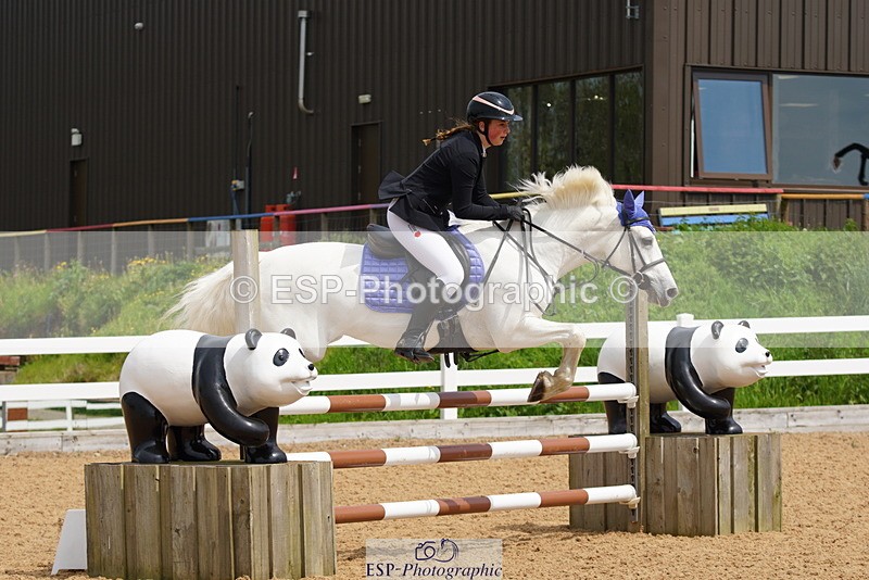 230513A-115504-00726 - Cls 3 Pony Discovery & Open