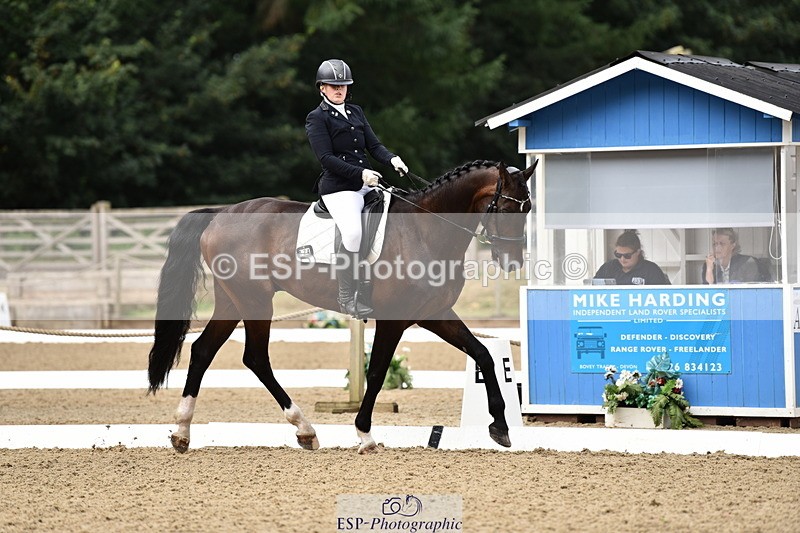 140110A-003210-10647 - 124-Latisha.Nazaruk-Southern.Cross.Brunei