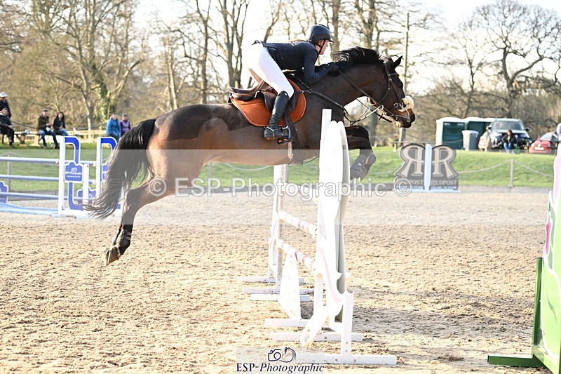 250322A-170001-03675 - Cls 14 Snr Fox & 1.20m Open