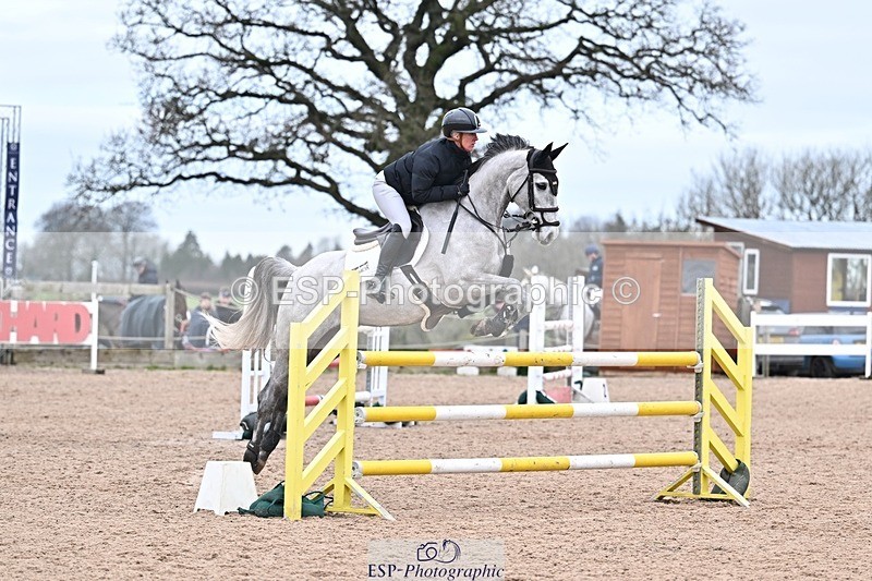 260114-124210-00368 - Cls 4 Newcomers and 1.10m