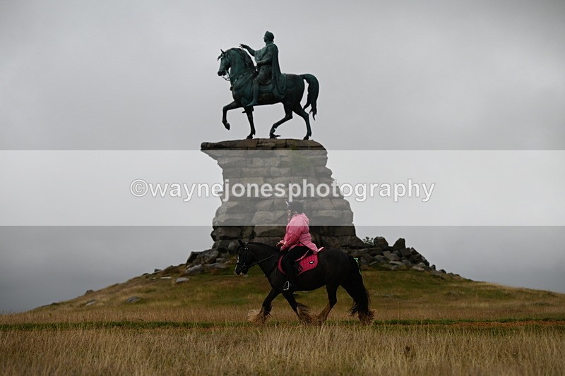 DSC_1817 - Time at Statue 12:13 to 12:32