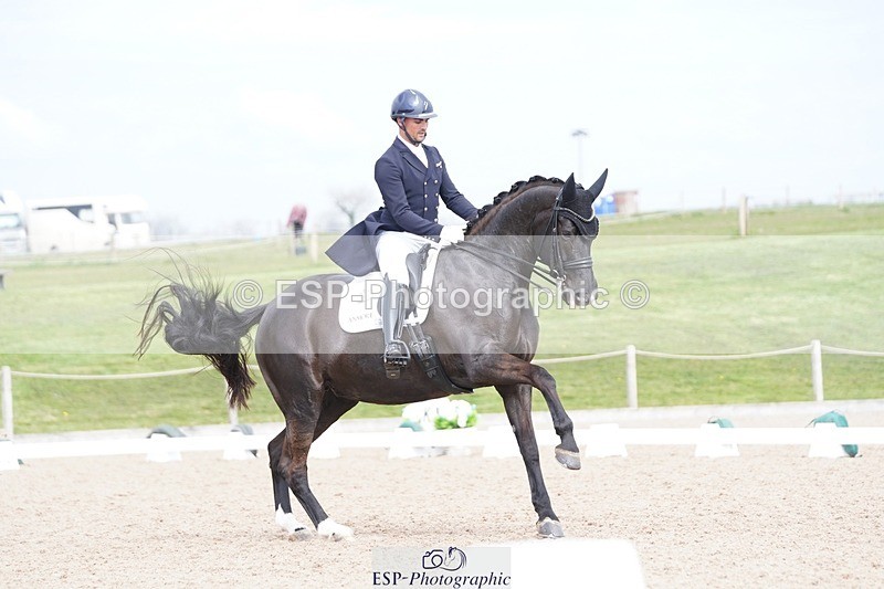 250403-141430-02883 - 022-Jezz.Palmer-Romanno.Weltino