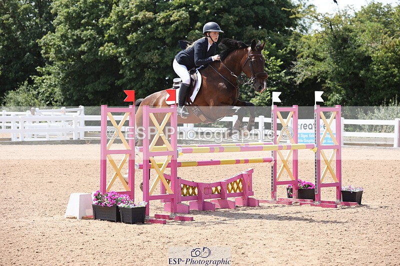 240718A-130834-05427 - Cls 9, 1 Star Bronze Tour 1.10m