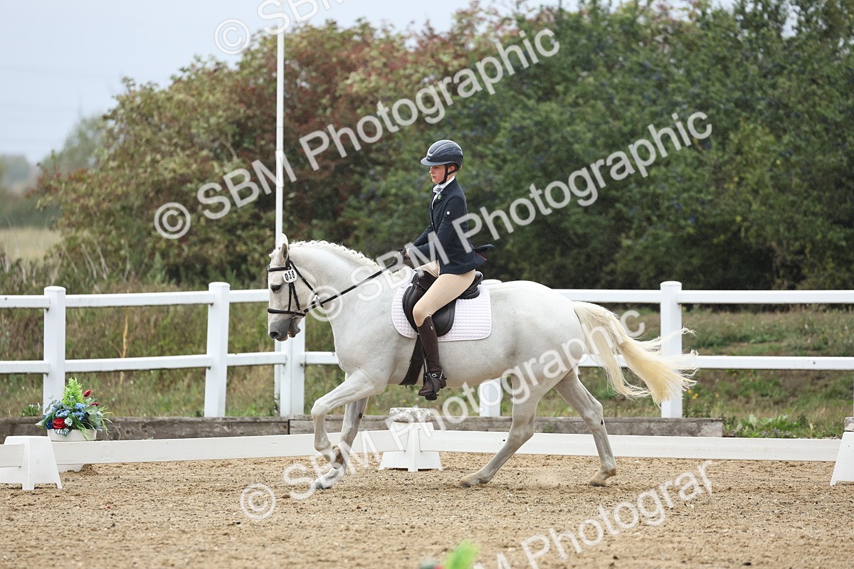 SBM_004306 - Class 8 - Novice 3 Champs