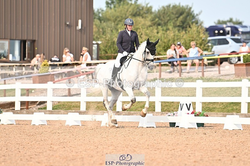 250816-163748-06427 - 122-Stacey.BlunnDiamond.Bobby