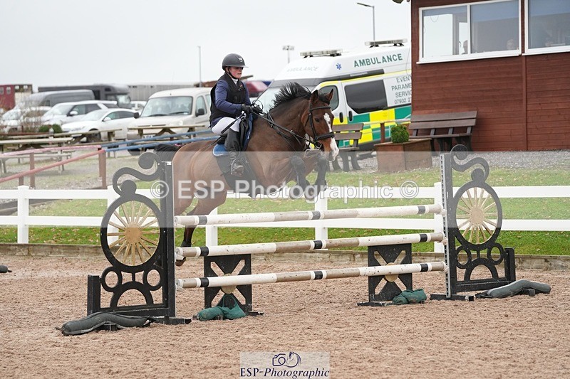 251109-104456-03456 - Cls 19 Snr 1.05m Open