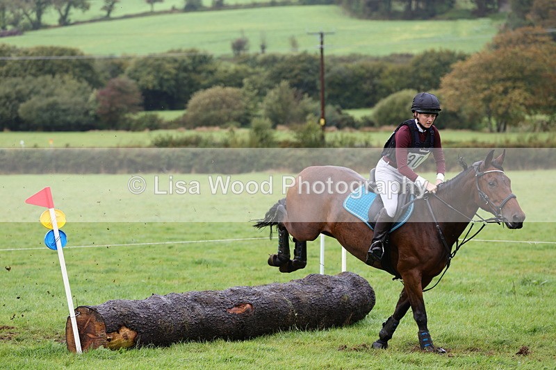 1X9A1811 - Class 3: 70cm Pairs: Log