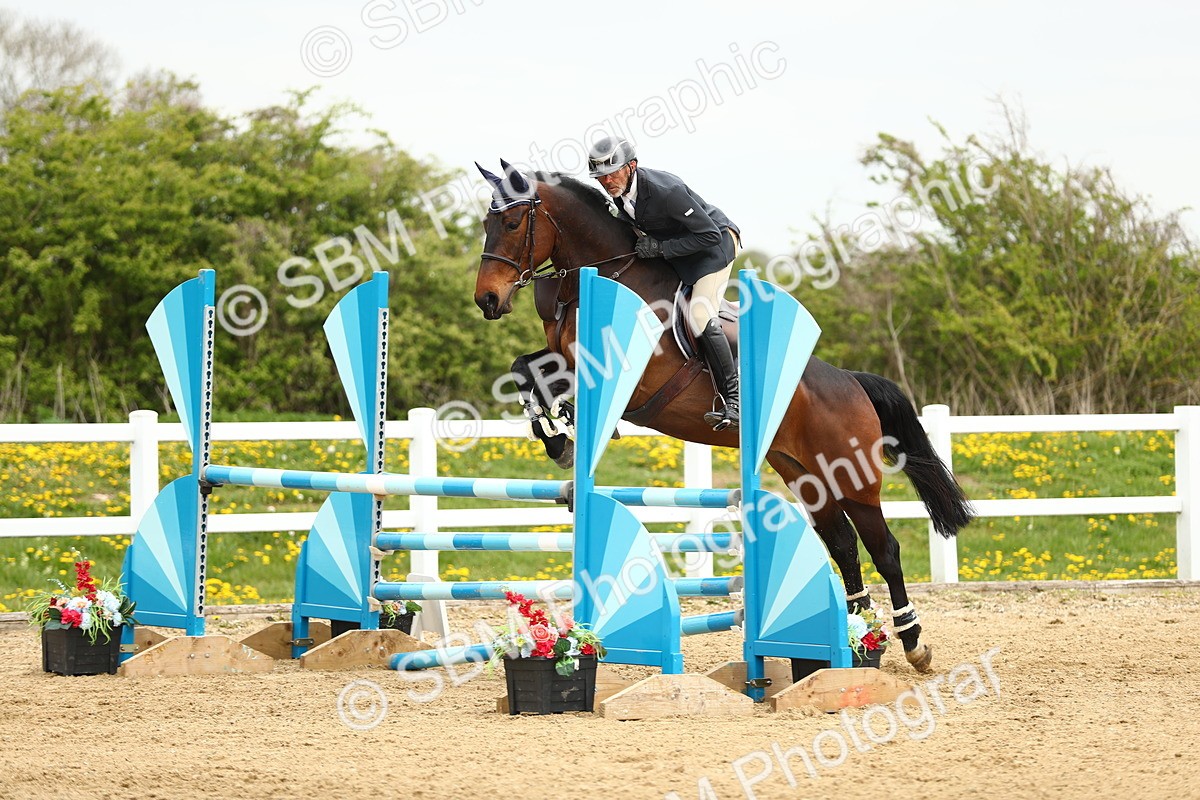 SBM_000947 - Class 3 - Senior Discovery 1m