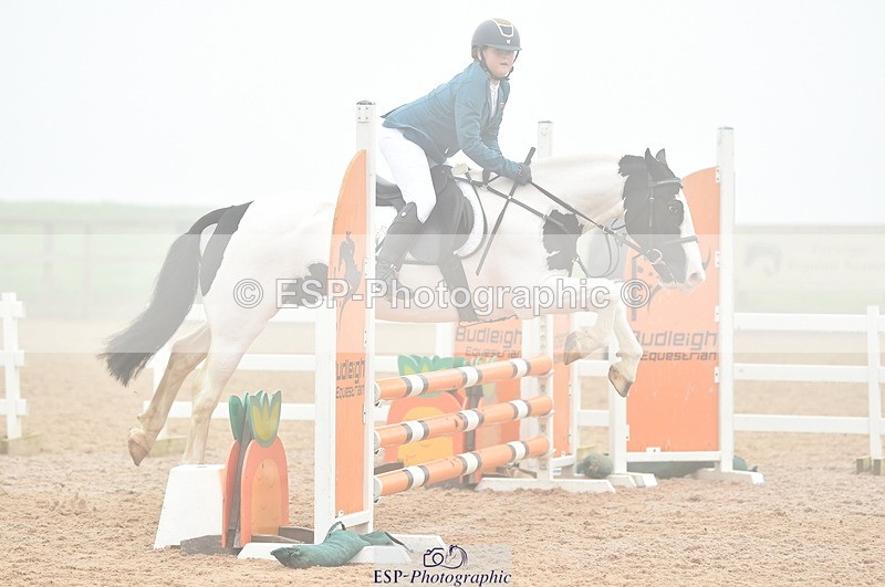 230902A-104914-00461 - Cls 2A Pony Small 70cm