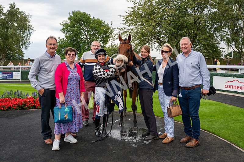 290725-Race 7-King Sharja-7195 - Race 7