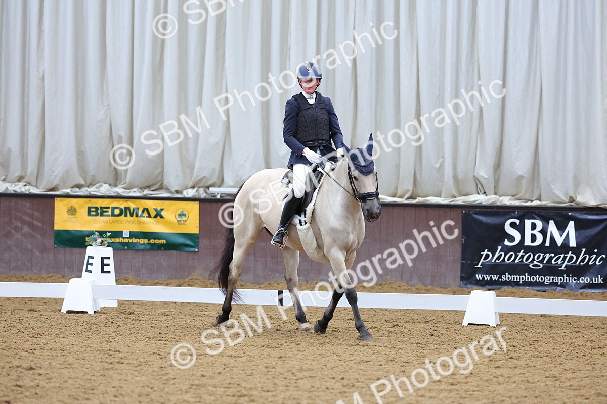 SBM_000322 - Class 2 - Intro 3 Championship - 8.51-9.47