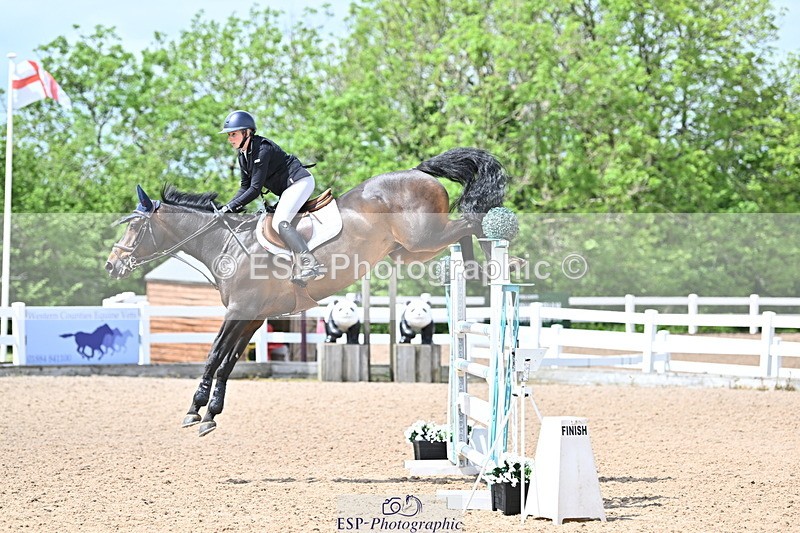 240523A-141820-02065 - Cls 5 National 1.30m