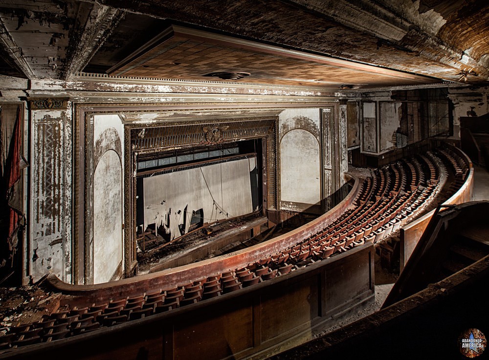Victory Theatre (Holyoke MA) | Stage From Balcony - The Victory Theatre