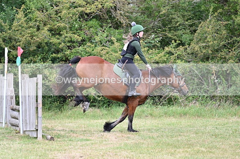 WJ7_5224 - 60cm XC Time 10:17 to 10:49