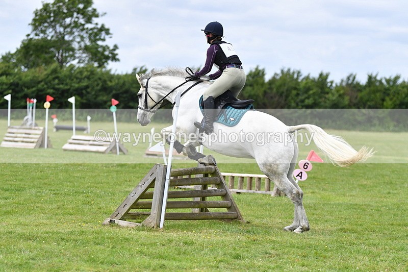 WJ5_3904 - Class 6 80cm