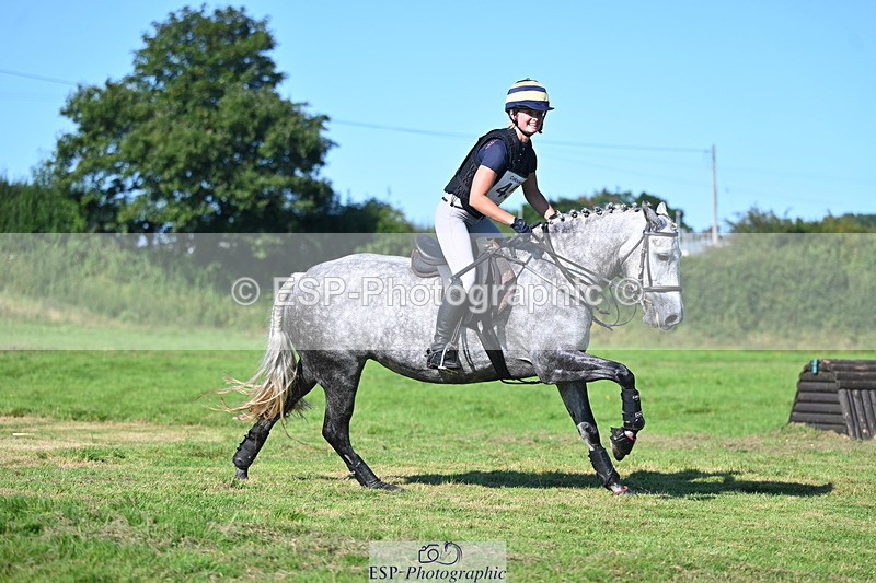 240811A-170405-07099 - 457-