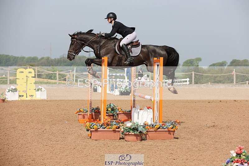 240511A-103020-11770 - Cls 33 Snr 1.20m Open