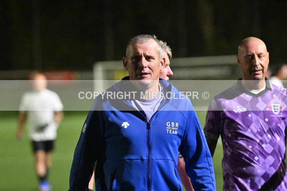 AM3_3306 - England v Devon veterans