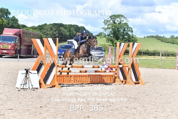 BPP_3851 - CLASS 7 SAT Stepping Stones 128/ 138cms Handicap