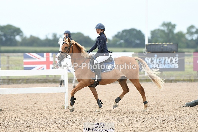 250807-103444-00184 - 80cm Round 1