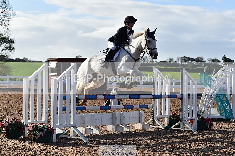 231014A-094328-03755 - Cls 12 British Novice & 90cm Open