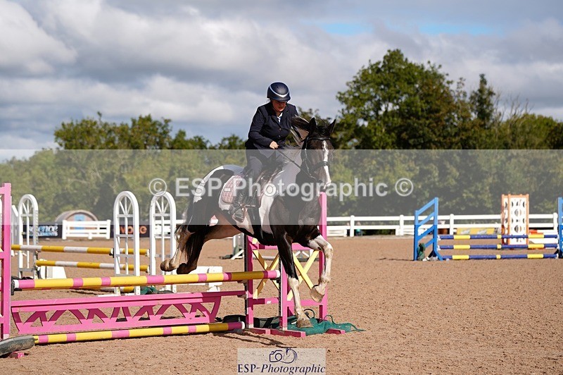 250921-110628-02573 - Cls 21+22 Club and Schools 70cm