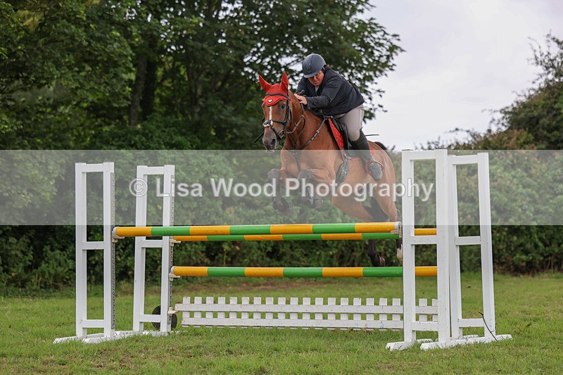 3E7A8244 - Class 7: Senior Newcomers/1.10m open