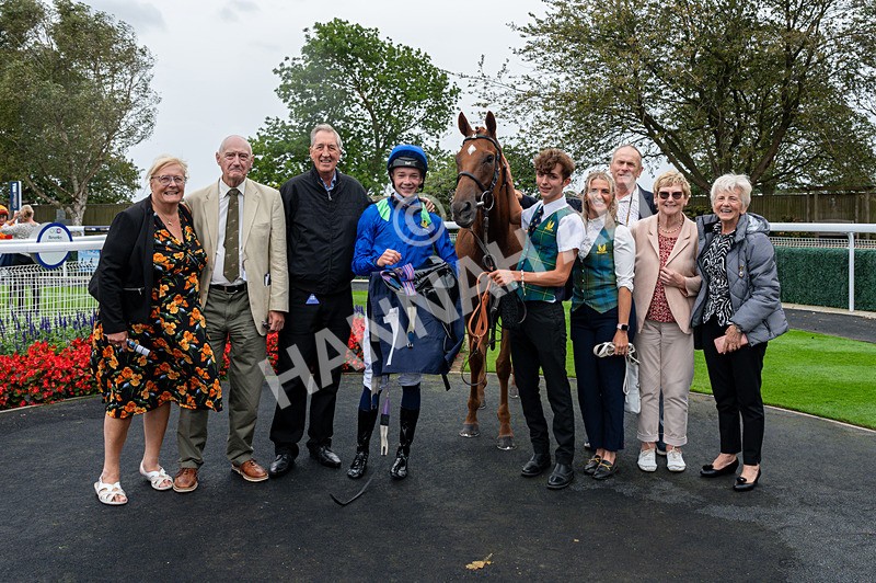 300825-Race 7-Urban Sprawl-2998 - Race 7