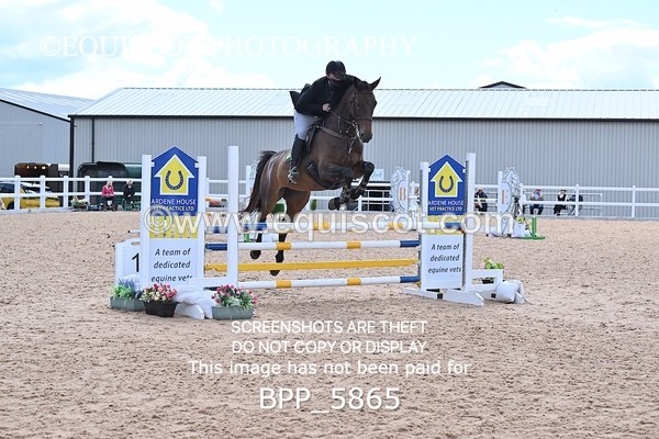 BPP_5865 - CLASS 10 THURS Nupafeeds Senior Dicovery/1m open