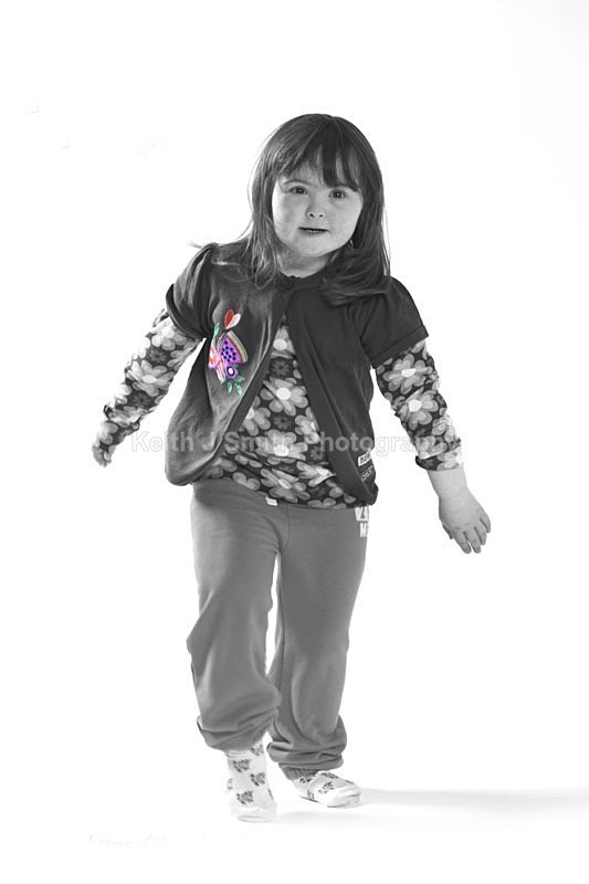 1KJS2471BW - Portraiture