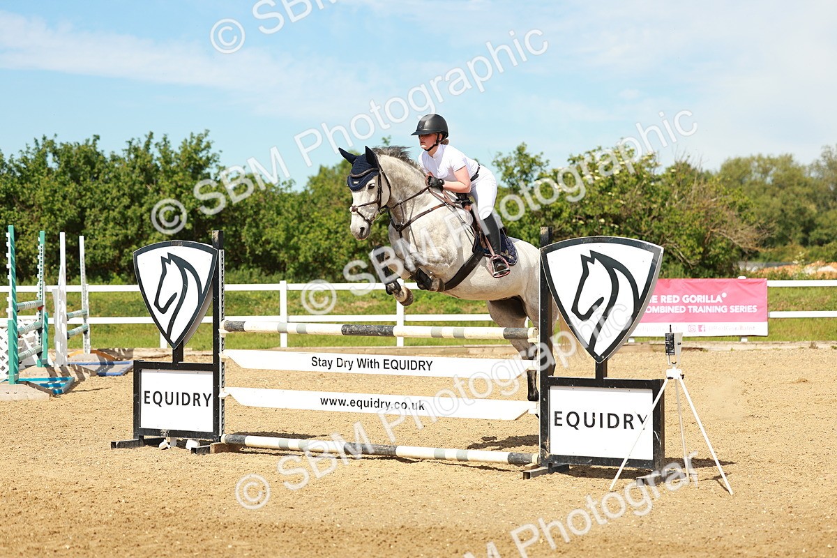 SBM_002547 - Class 4 - Senior Newcomers - 1.10m
