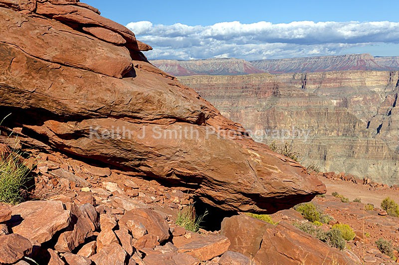 5KJS9588 - Worldwide