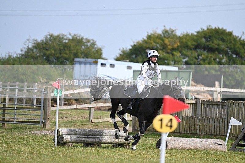 WJ6_1133 - 60cm XC Time 12:34 to 12:54